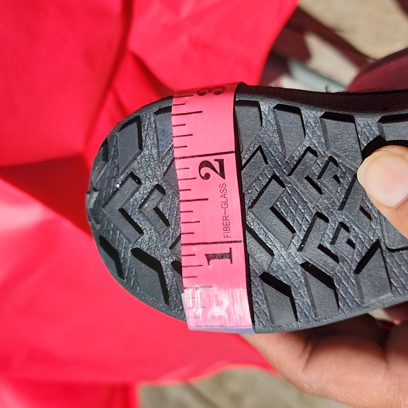 Boys Winter Snow Boots Black and Red Shark Design Size 6 - Picture 8 of 9